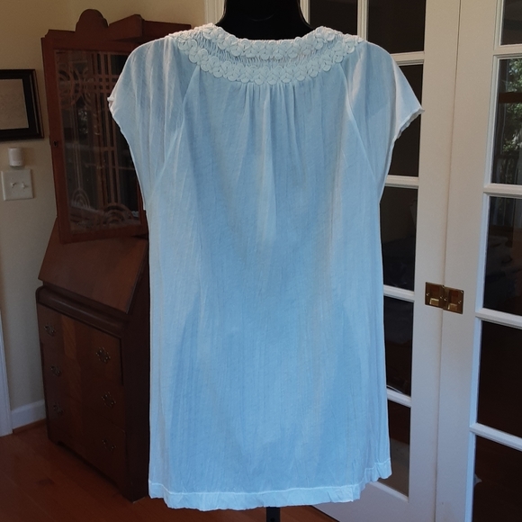 NWT V-Neck Tunic Top by Calvin Klein - Picture 4 of 5